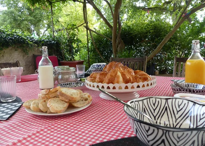 Plume Et Pinceau * Montdragon