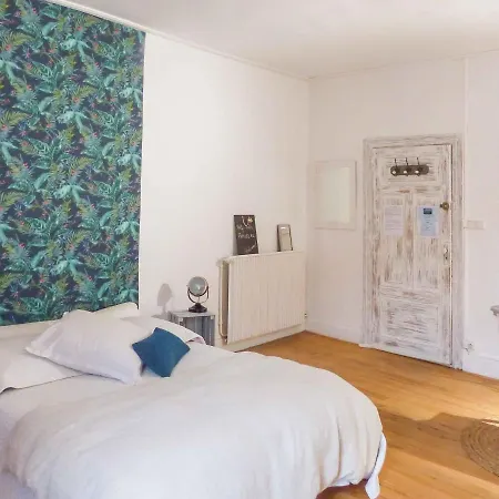 Plume Et Pinceau Bed and breakfast