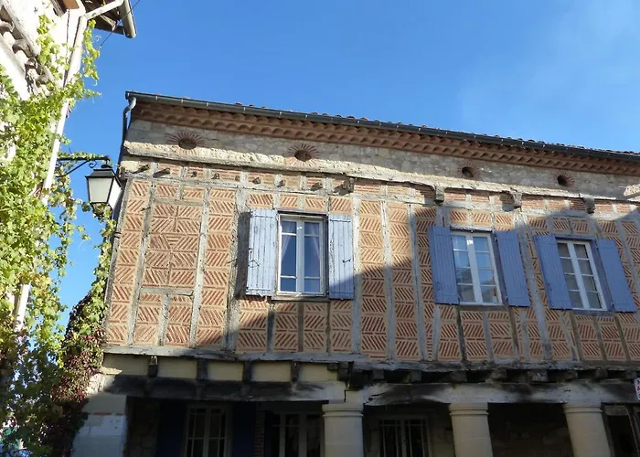 Frühstückspension Plume Et Pinceau Montdragon